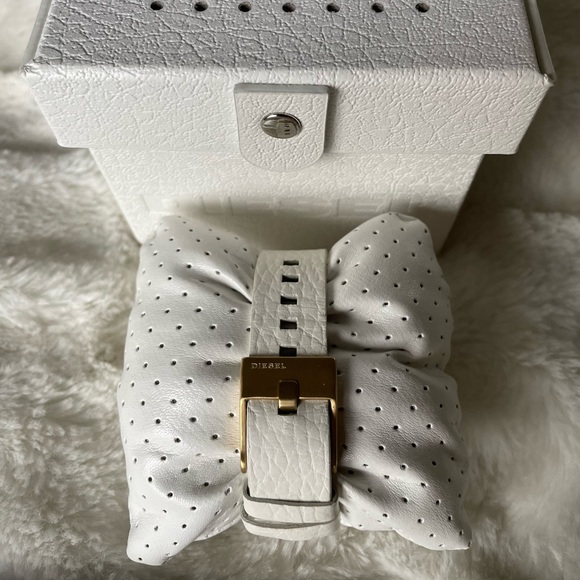 Diesel watch - Picture 3 of 3